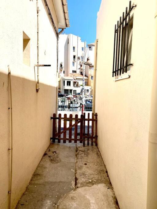 Apartamento Le Cabanon Du Vallon Des Auffes Marsella Exterior foto